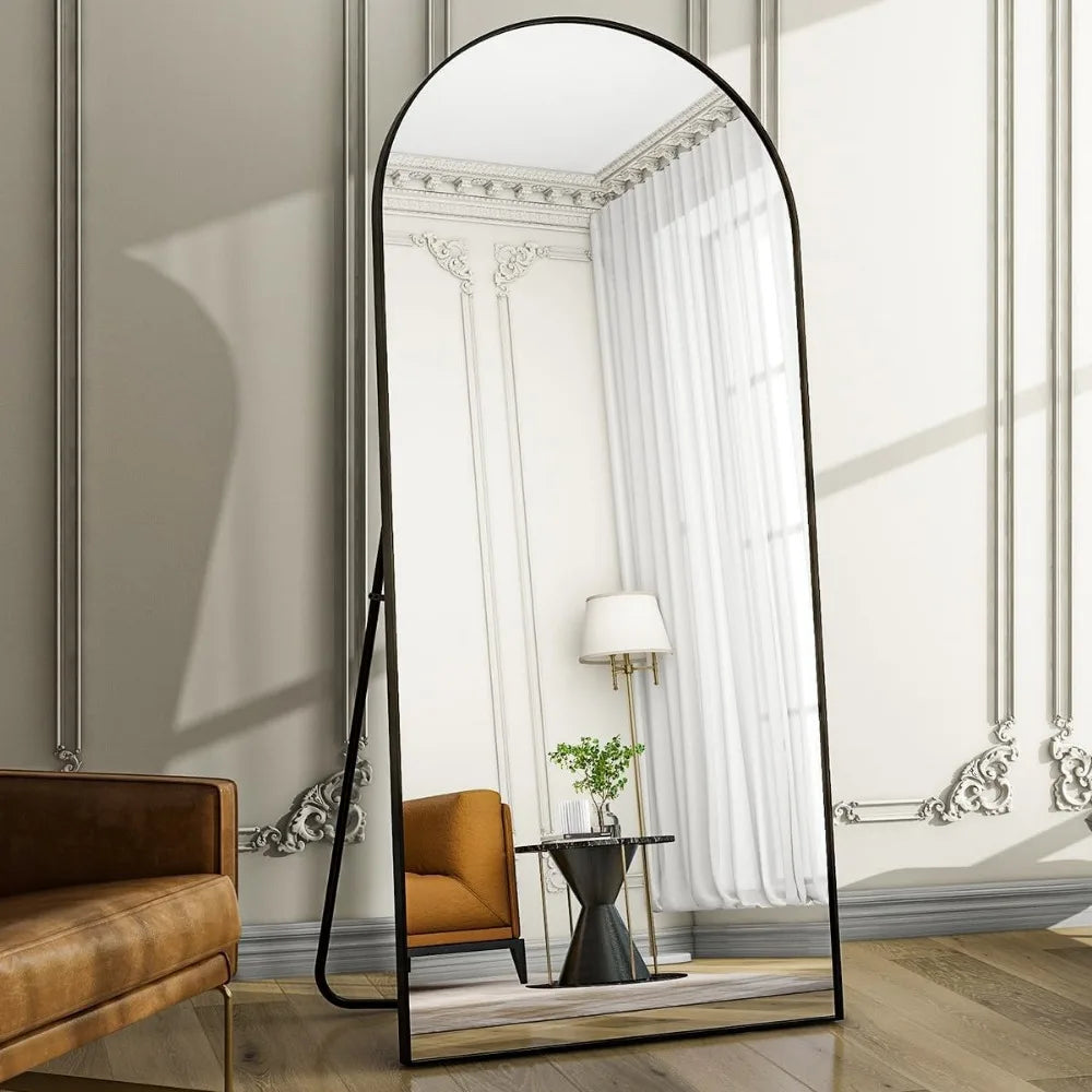 Illuminated Round Bathroom Mirror